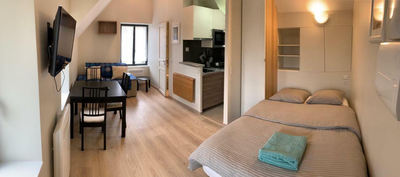 Jouy La Longere, Proche Hec, Versailles, Parking Prive Gratuit Exterior photo
